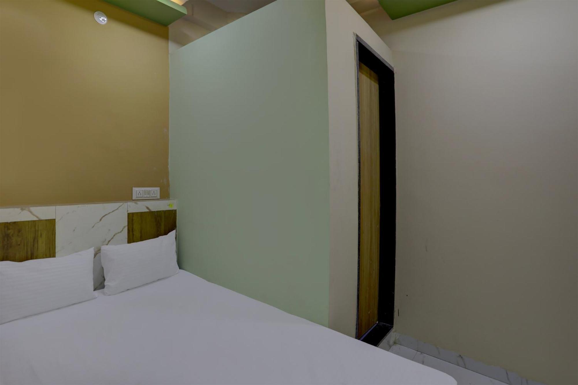 Spot On Hotel Ronak Place Indore Eksteriør bilde