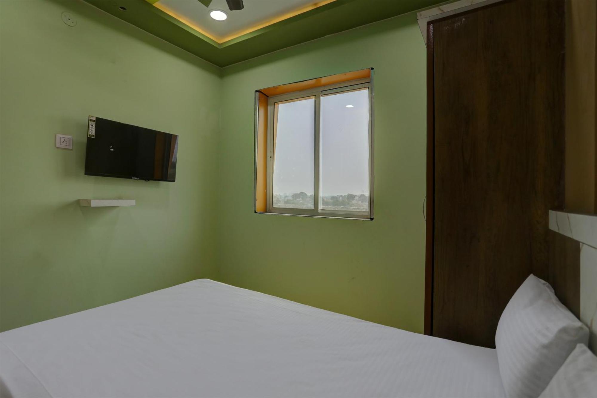 Spot On Hotel Ronak Place Indore Eksteriør bilde